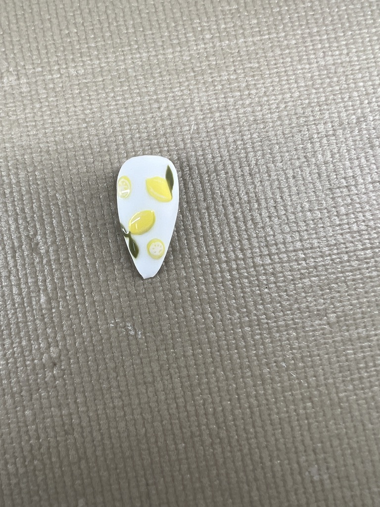 Fruit nail set