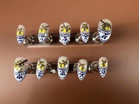 Fruit nail set